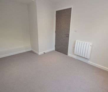 North Point, North Road, Lower Parkstone - Photo 1