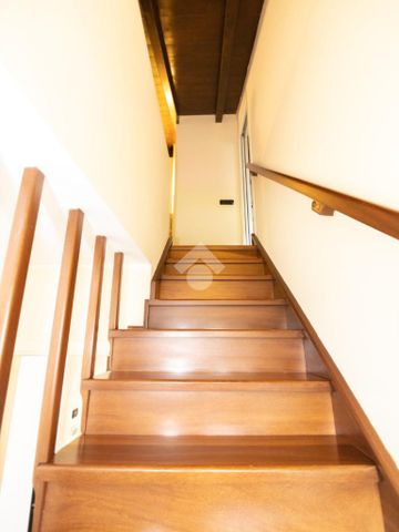 Villa a schiera d'angolo in affitto - Photo 4