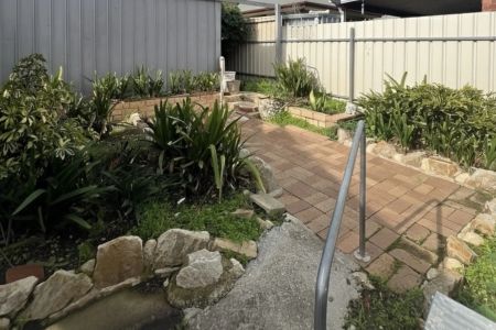 Contemporary Comfort and Convenience in One - Photo 5