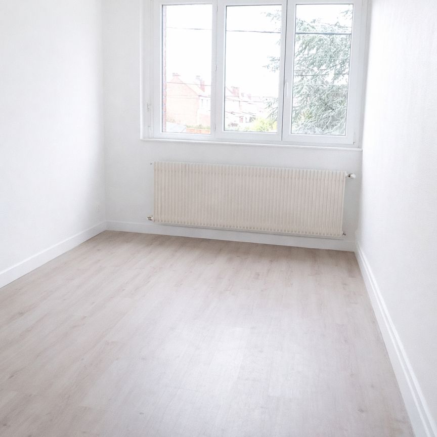 Location Appartement 3 pièces 62m² ST ANDRE LEZ LILLE 59350 - Photo 1