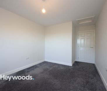 2 bed bungalow to rent in Calvin Court, Holt Lane, Kingsley, Stoke-... - Photo 5