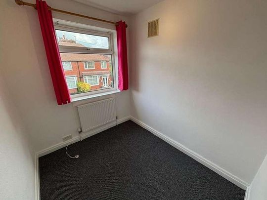 Oldfield Road, Prestwich, M25 - Photo 1