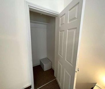 Luxury Bedroom Apartment, LN1 - Photo 4
