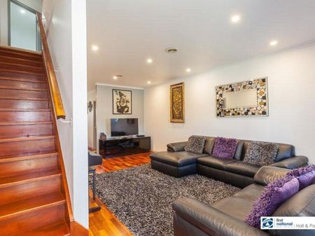 56 Woodlee Street, Dandenong - Photo 2