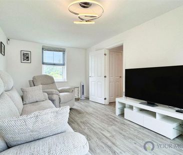 3 bedroom detached house to rent - Photo 2