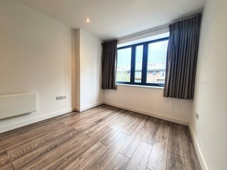 1 Bed Flat, London, SE10 - Photo 5