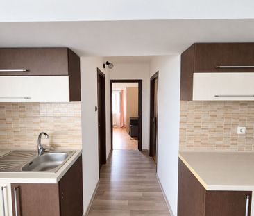 3 camere | 70 mp | 2 băi | Nicolina – lângă parc | proprietar - Photo 4