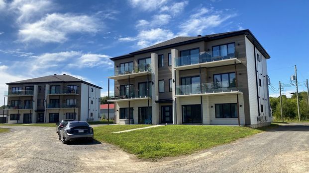 64-70-50-84 edmond-aucoin, St-Boniface📍 - Photo 1