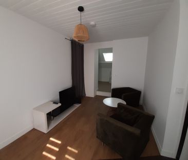 Location Appartement 1 pièce 27m² LA GUERCHE DE BRETAGNE 35130 - Photo 1