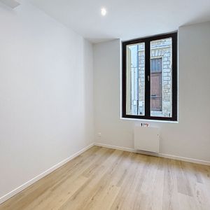 Appartement à louer - REIMS - HYPER CENTRE - Photo 3