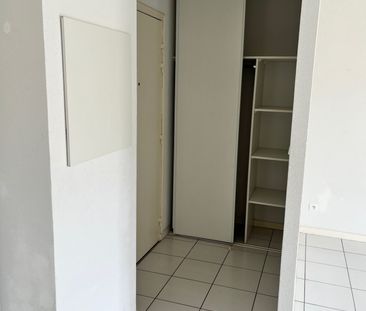 Location Appartement 3 pièces 59m² ST ANDRE DE CUBZAC 33240 - Photo 4