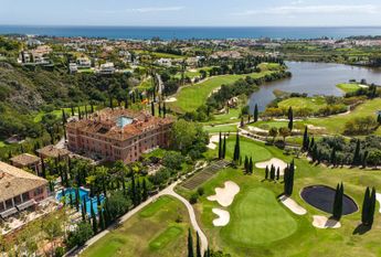 Luxury Villa for rent in Elviria, Spain