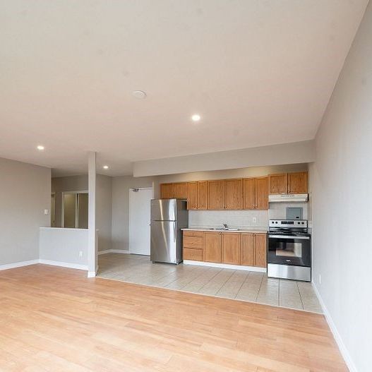 For Lease - 468 Ottawa Street Unit# 222C, Hamilton, Ontario - Photo 1