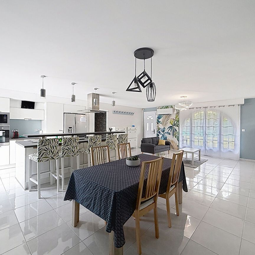 Maison T6 Bassens à louer - Photo 1