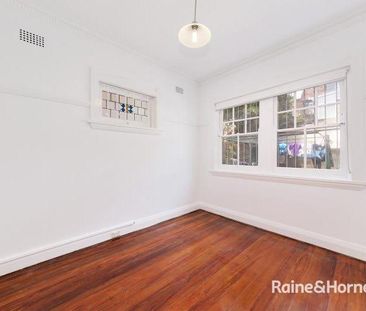 CENTRAL LOCATION WITH RANDWICK VILLAGE AT YOUR DOORSTEP - Photo 1