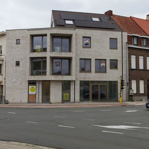 Appartement te huur in Kortrijk - Photo 2