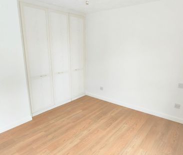 Harrington Close - Photo 6