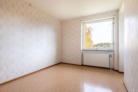 Östermalmsvägen, Finspång - Photo 2