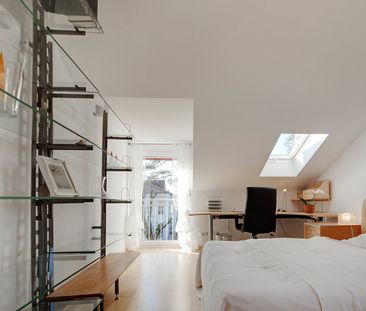 2.5-room furnished attic apartment (suitable as flat-share) - Photo 5