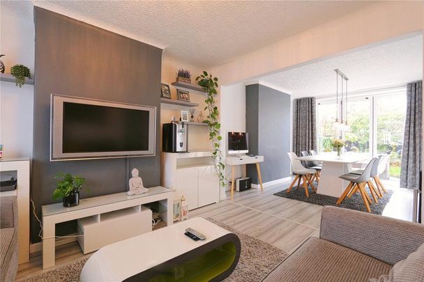 3 bedroom semi-detached house to rent - Photo 1