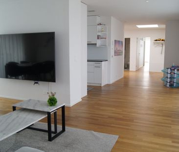 41/2-ROOM APARTMENT IN BUCHS (ZH), FURNISHED, TEMPORARY - Foto 1