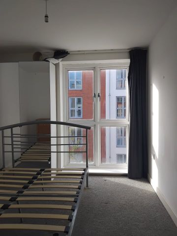 2 Bed Flat, Tredegar Road, E3 - Photo 3