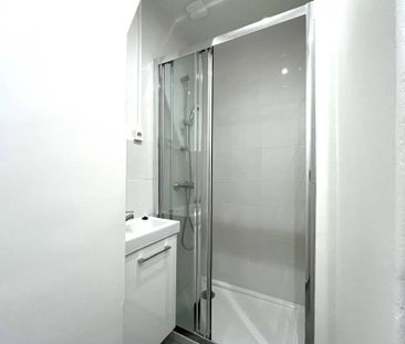 Rental Apartment Paris 18th - Photo 4