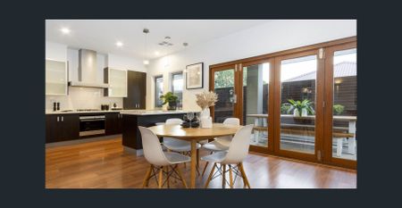 Stylish 3-Bedroom Rental in Paradise - Photo 4