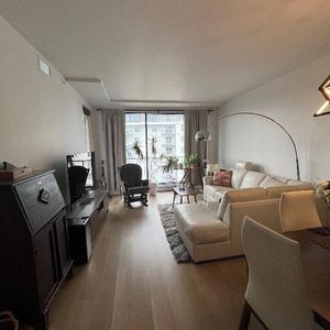 3 1/2 à louer avec stationnement intérieur - Photo 2