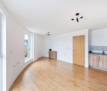 Queensland Road, London, N7 - Photo 1