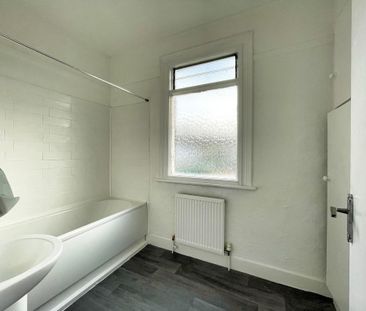 2 bedroom maisonette to rent - Photo 6