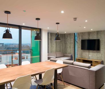 Superior Single Ensuite - Photo 2