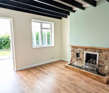 2 bedroom terraced house to rent - Photo 3