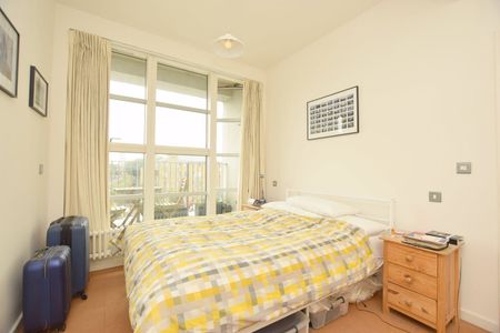 Bethwin Road, London, SE5 - Photo 3