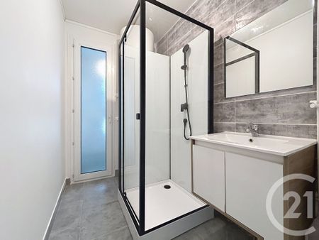 Location Appartement 2 pièces 44m² TROYES 10000 - Photo 4