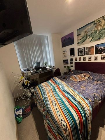 148 Hubert Road - Photo 4