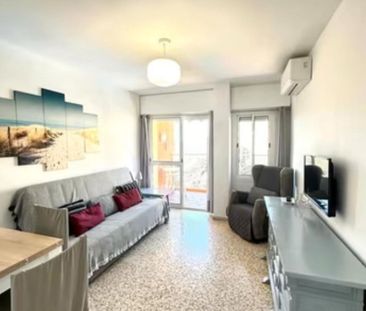 Estudio de alquiler en Avenida Gamonal, Parque de la Paloma - Photo 1