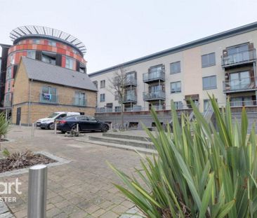 3 bedroom apartment to rent - Photo 5