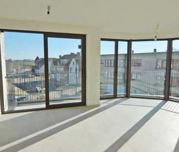 Appartement te huur in Heist-aan-Zee voor € 1.095 met 2 slaapkamers - Photo 2