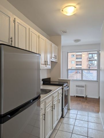 For Lease - 206 St George Street Unit# 403, Toronto, Ontario - Photo 3