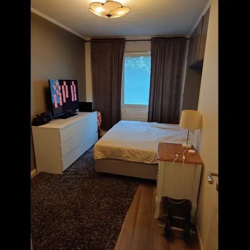 Västra Bangatan, Märsta - Photo 1