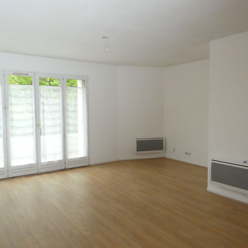 Location Appartement 2 pièces 42m² AVON 77210 - Photo 1
