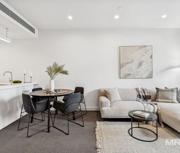 222/555 St Kilda Road, Melbourne - Photo 2