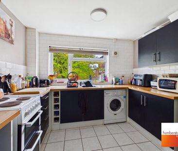 2 bedroom semi-detached house to rent - Photo 5