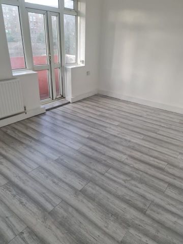 2 Bed Flat, Perystreete, SE23 - Photo 2