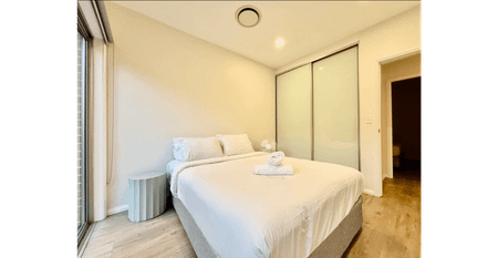 Two-Storey Modern 5-Bedroom Executive Townhouse with Double Garage | Heart of Eastwood Lifestyle - Photo 4