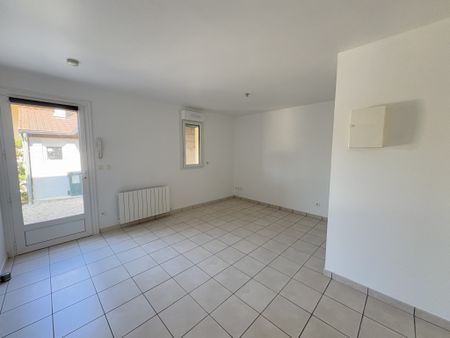Location Appartement 1 pièce 22m² ORSAY 91400 - Photo 4