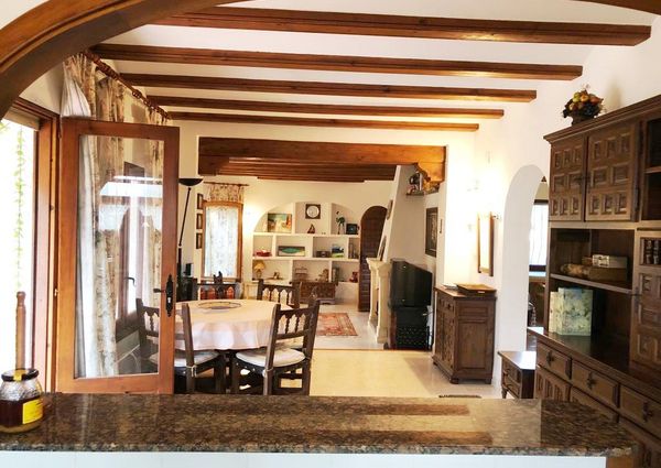 Villa for rent in Javea with 3 bedrooms LONG TERM