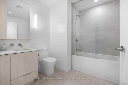 110 Broadway Avenue #1503S - Photo 3