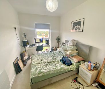 2 bedroom flat to rent - Photo 5